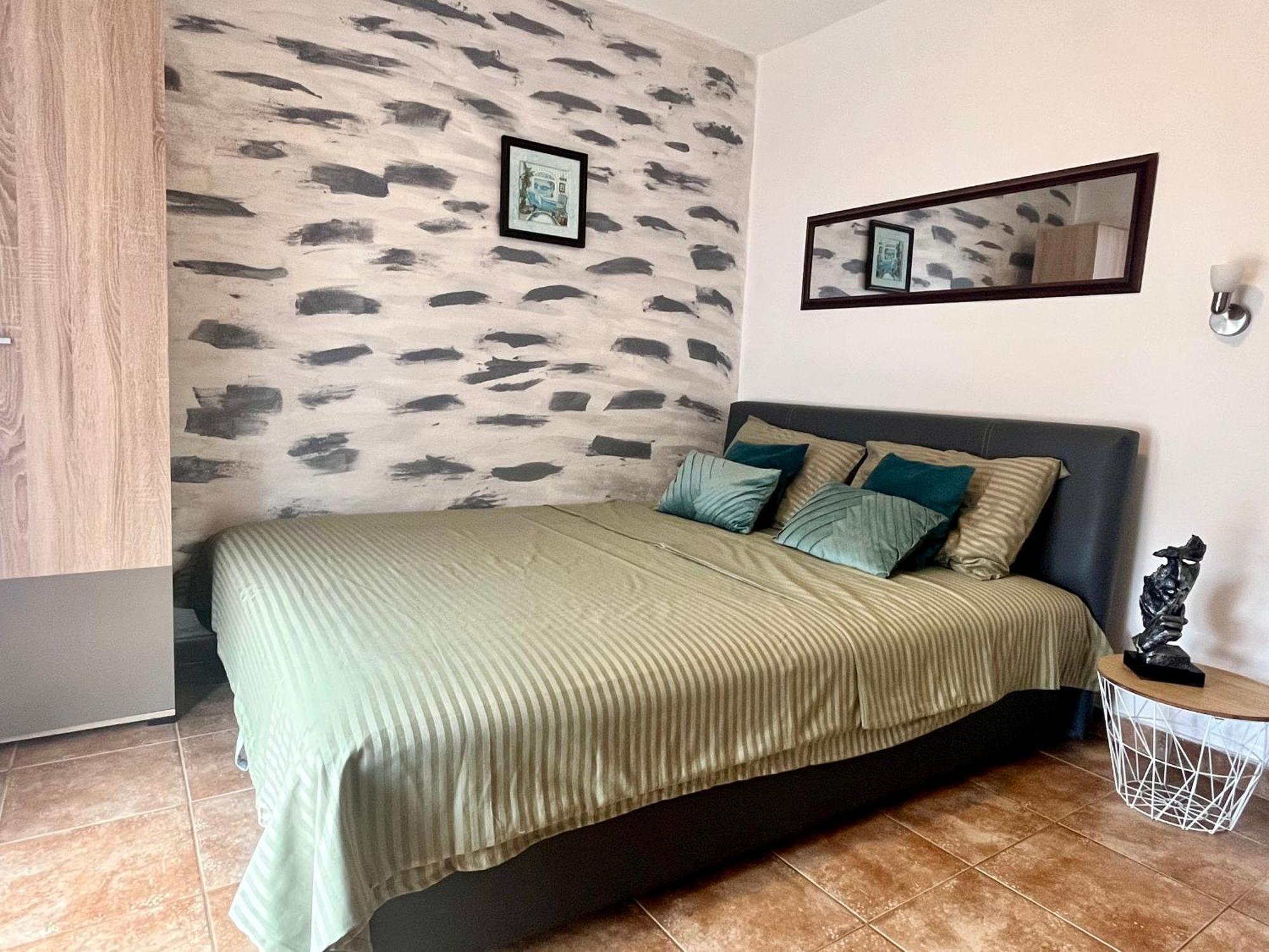 Apartments Obradovic Krasići Zimmer foto